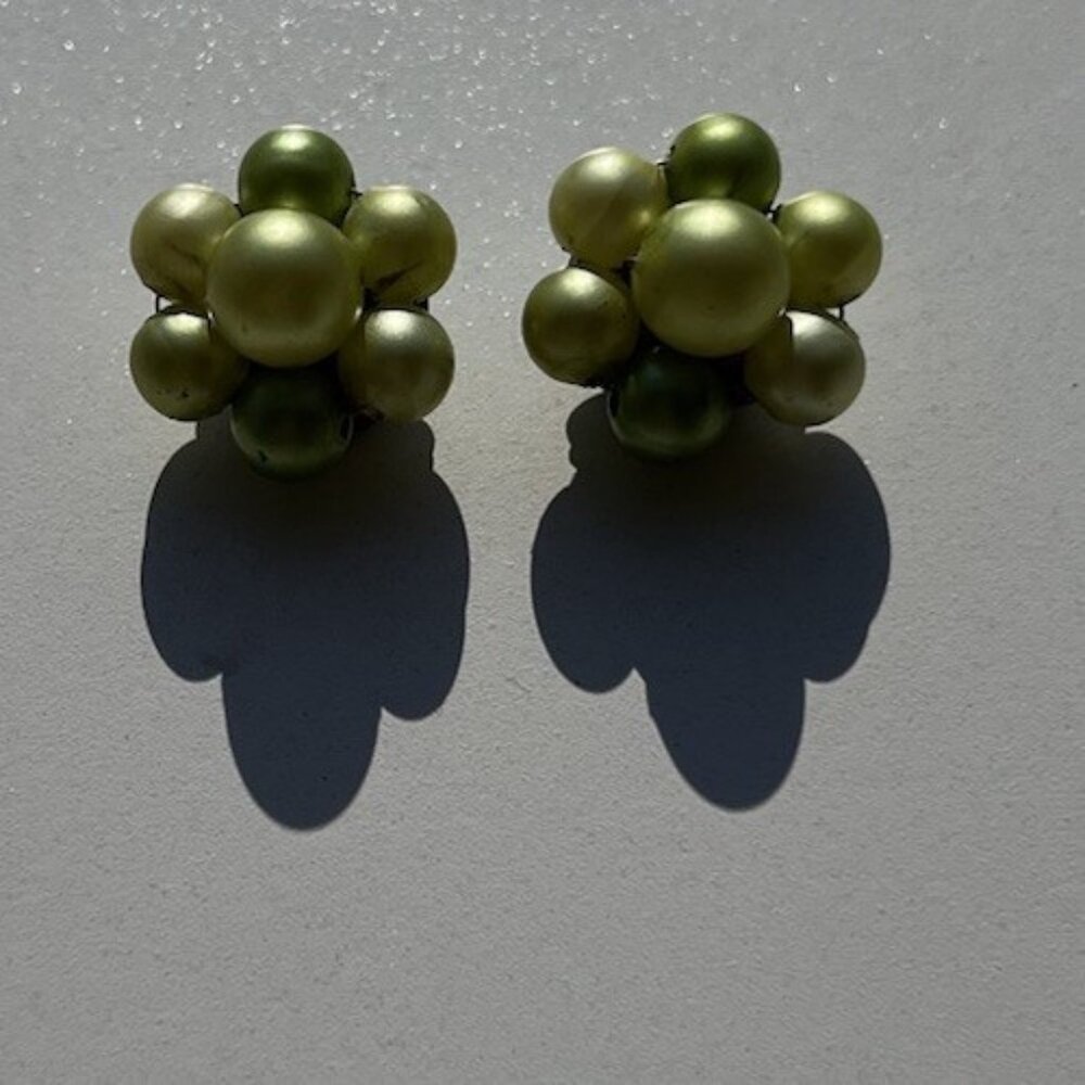 Vintage Clip On Earrings Cluster Green Leaves Round Beaded Hong Kong Soft 1"